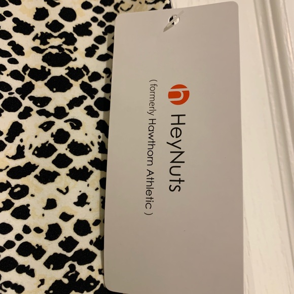 Buttery Soft Medium leggings snake print - Picture 2 of 5